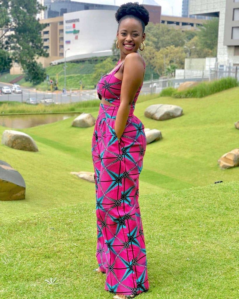 24 Magnificent African Dresses For Ladies - Unique Ankara Styles 2020