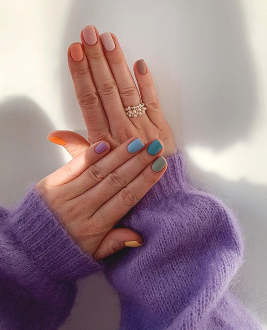 neutral pastel rainbow ombre nail art idea