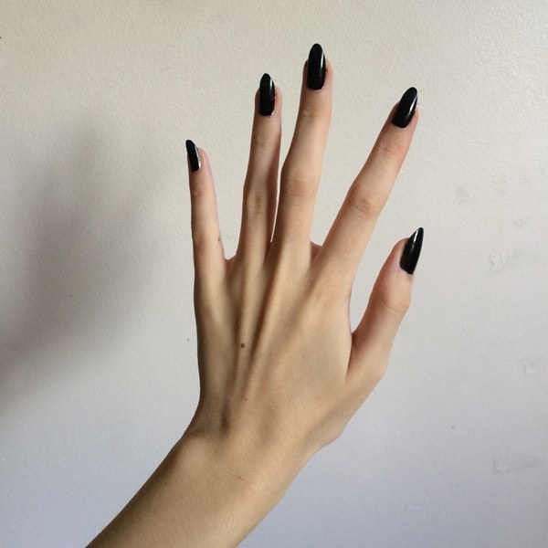 black-nail-designs-12041610