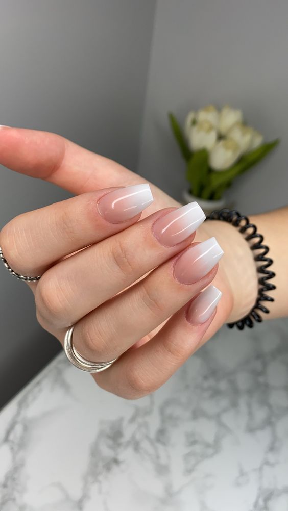 27 Fabulous Nude Ombre Nail Ideas To Glam Up Your Outfits - 203