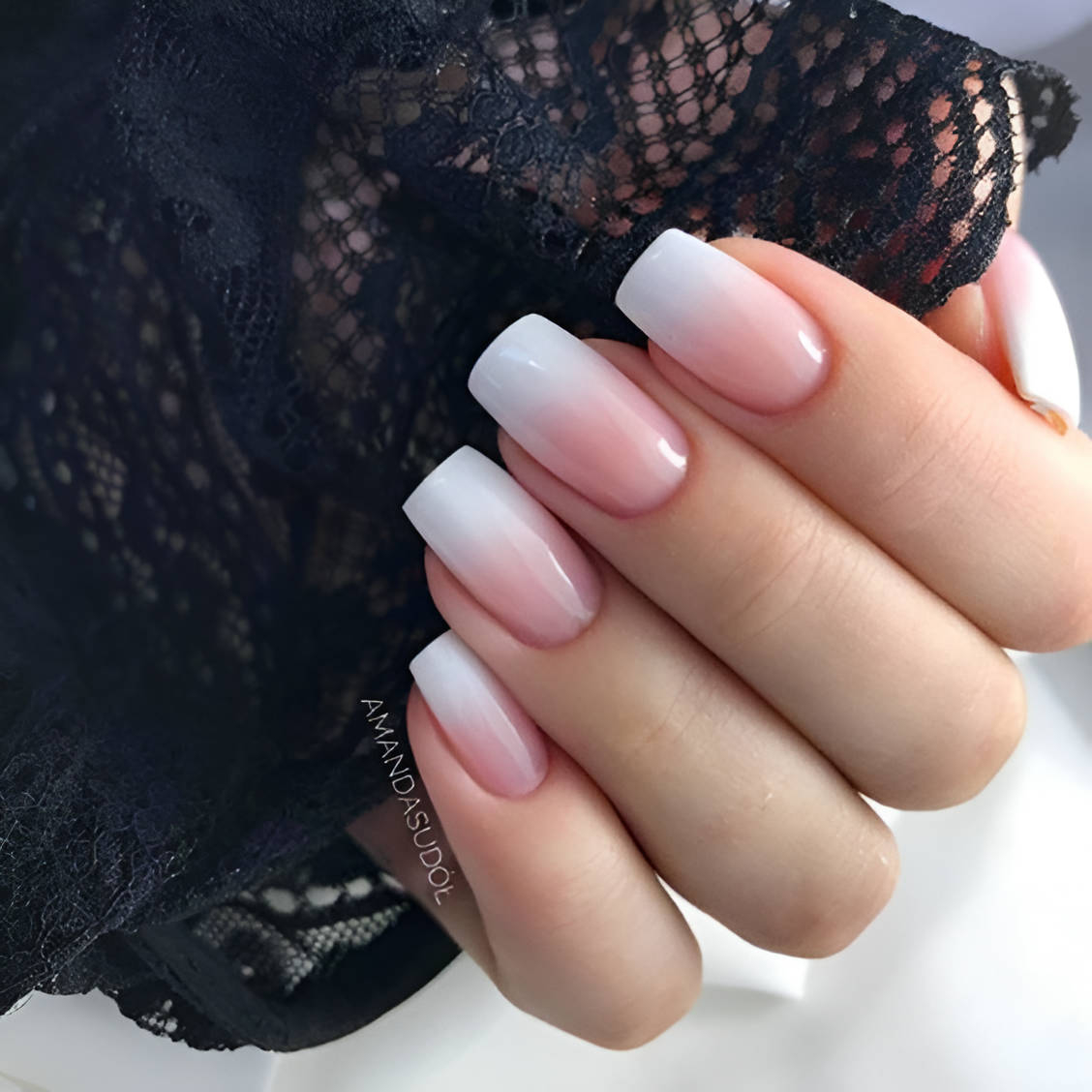27 Fabulous Nude Ombre Nail Ideas To Glam Up Your Outfits - 217