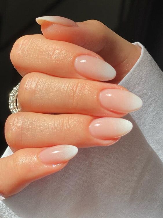 27 Fabulous Nude Ombre Nail Ideas To Glam Up Your Outfits - 193