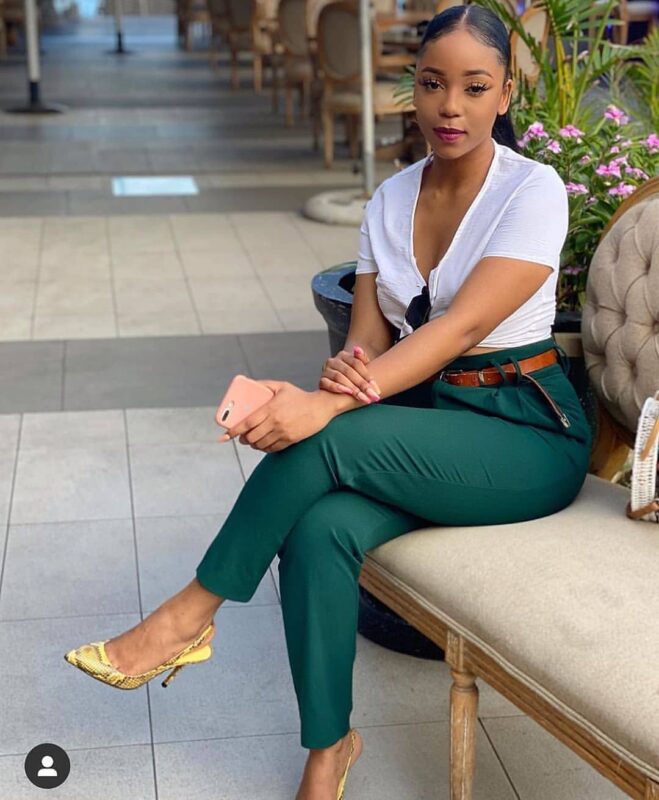 [GALLERY] – 35 Chic Outfit Pairings to Elevate Your Weekend Wardrobe