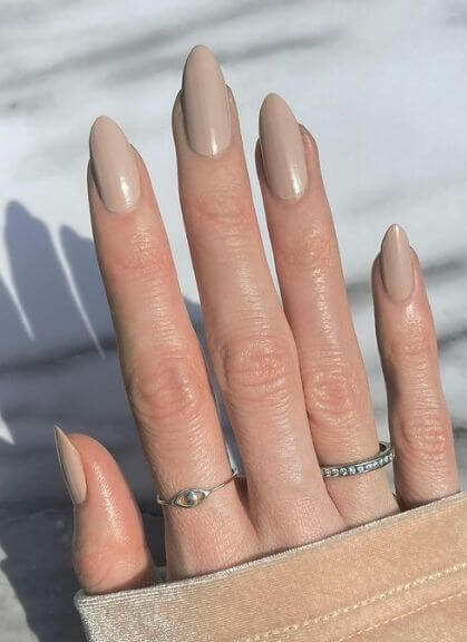 20+ Nude Nail Designs That Will Definitely Steal Your Heart